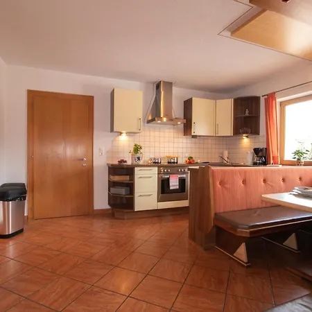 Apartment Bis 4 Personen In Traumlage Mit Kaiserblick By Fewo-plan Wild190 Thierbach