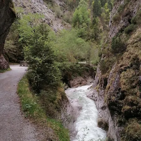 Bis 4 Personen In Traumlage Mit Kaiserblick By Fewo-plan Wild190 Thierbach