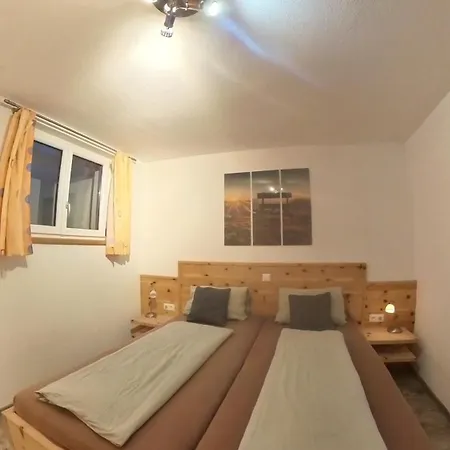 Bis 4 Personen In Traumlage Mit Kaiserblick By Fewo-plan Wild190 Thierbach